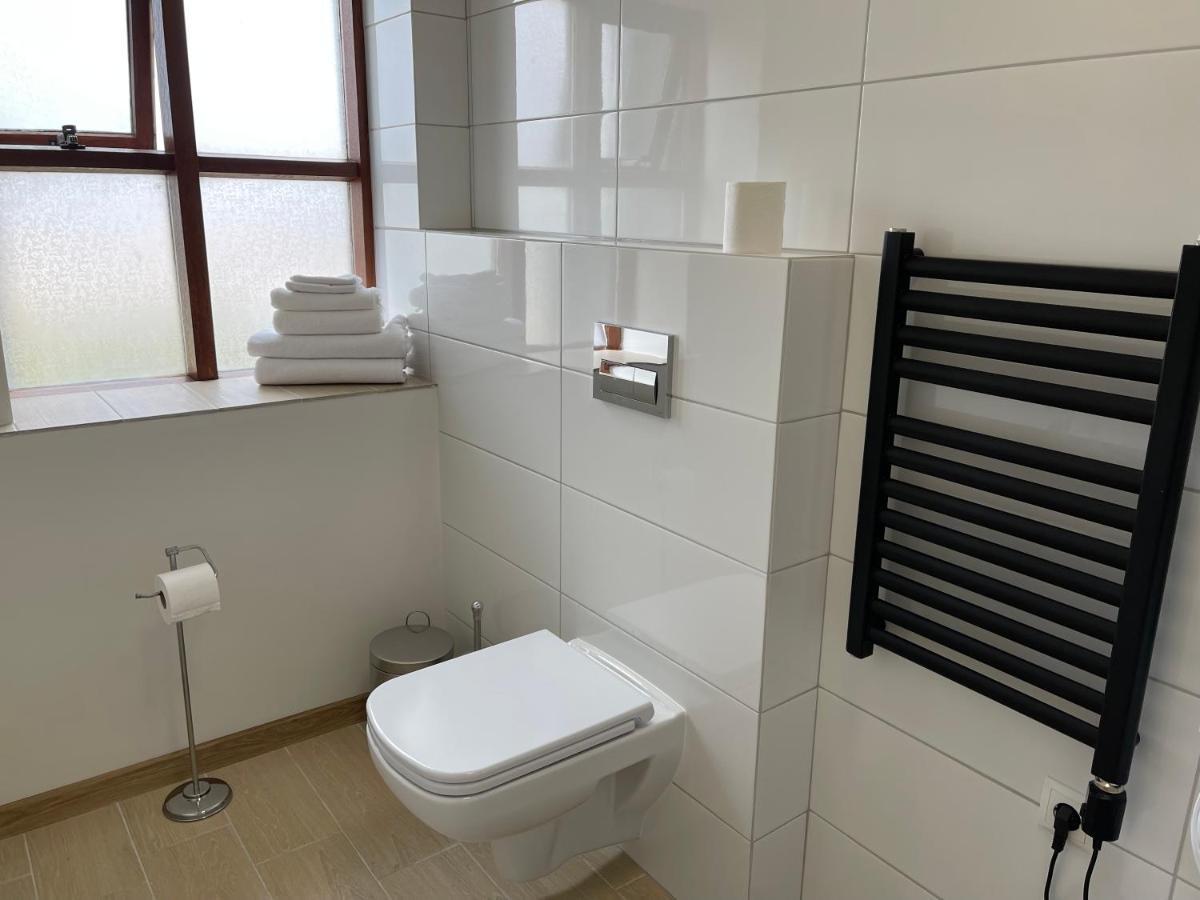 Helgrindur Guesthouse Грундарфьордур Экстерьер фото