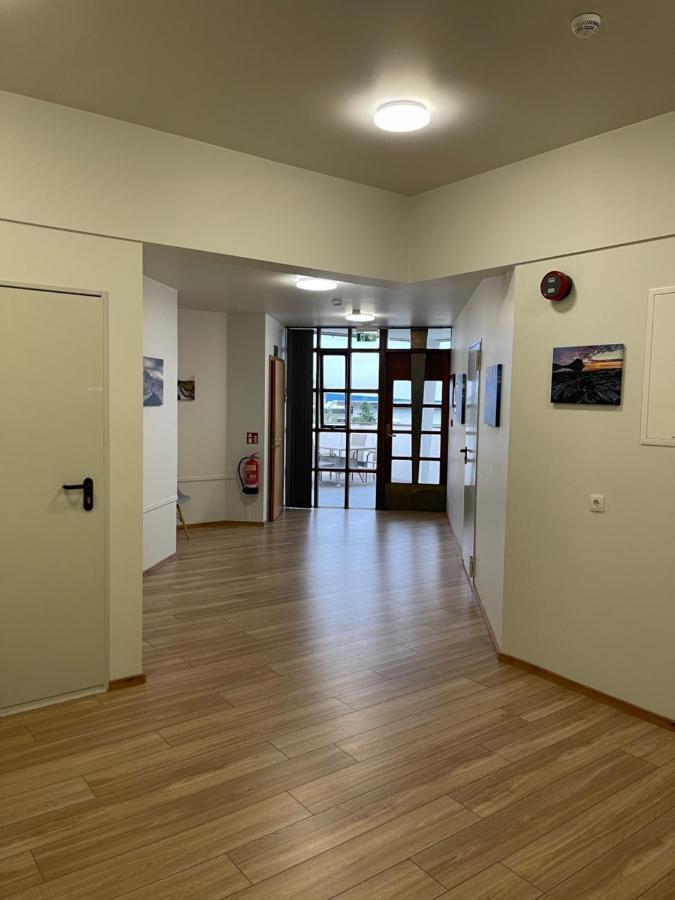 Helgrindur Guesthouse Грундарфьордур Экстерьер фото
